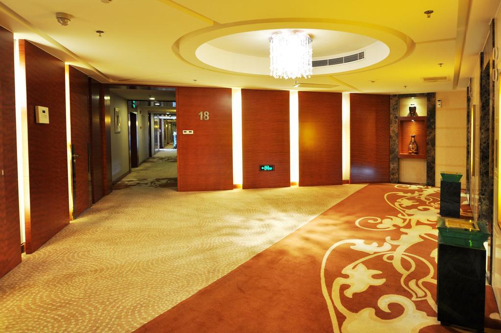 Howard Johnson Caida Plaza Shanghaj Zewnętrze zdjęcie